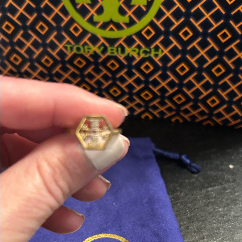 Tory Burch Hexagon Gold and Pave Ring, Size 6 - Picture 6 of 6